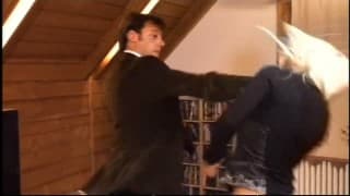 Para kochanków znalazła sobie gniazdko