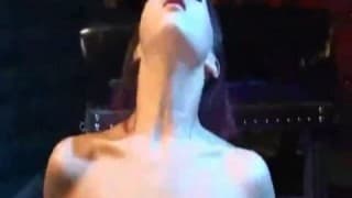 Katsuni głęboko pakuje pakuje chuja w usta