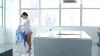 Znudzona cycata żonka w koncu wyruchana