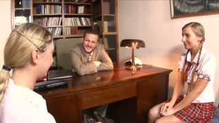 Czeskie studentki wyruchane przez Ian Scott