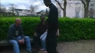 Trzy mendy pakują kutasa w dupę francuzki