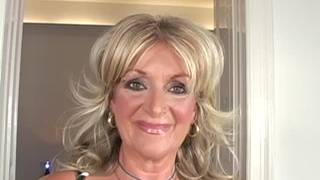 Dojrzała kocica lubi ostre jebanie