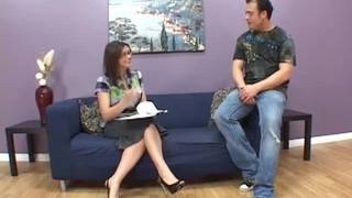 Sara Stone z dużymi naturalnymi cyckami