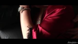 Cathy Heaven w zmysłowym porno dla kobiet