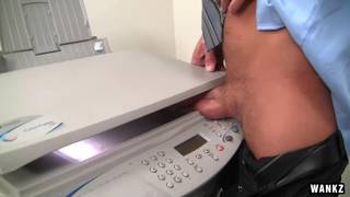 Leena Sky to bardzo wymagająca szefowa