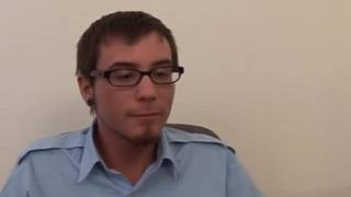 Szefowa Kylie G. Worthy lubi oglądać porno