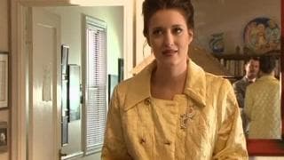 Piękna mamuśka w kilku bardzo gorących łóżkach