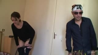 Kurwa czekała na metro a dostała chuja