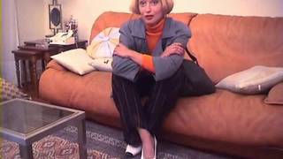 Milf w jej pierwszej scenie seksu grupowego