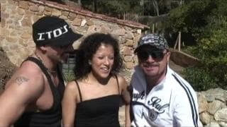 Nie odpuścili sobie okazji i ją wyruchali