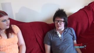 Ruda Lucy Lane robi loda dla zabawy