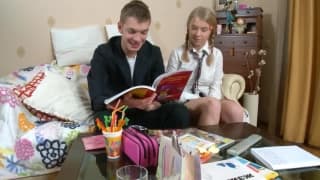 Serina poszła do łoża ze swoim korepetytorem