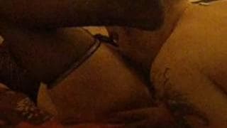 Jak on hojnie robi swojej żonie minetę