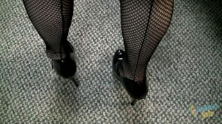 Kiki Daire-dziwka ze spermą na twarzy