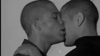 Dwóch Murzynów ostro jebie się w dupy