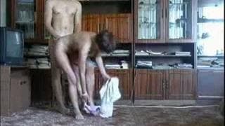 Rosyjska mamuśka wyruchana przez modzika