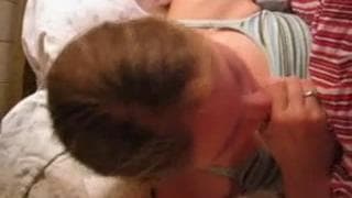 facet uwielbia gadać podczas seksu