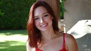 Jodi Taylor obciągnie mu chuja w pov