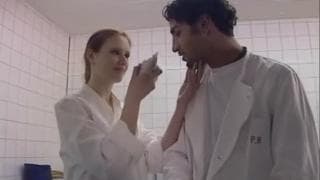 Piękna ruda Diana pierdoli się w pracy Piękna ruda Diana pierdoli się w pracy