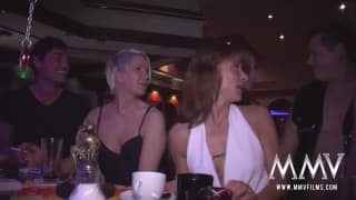 Prywatny klub swingersów -seks grupowy