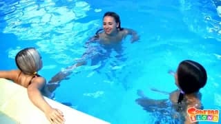 Sabrina Blond z dwiema hot lesbijkami