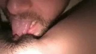 Obciąganie,mineta i ostry seks w domowym porno