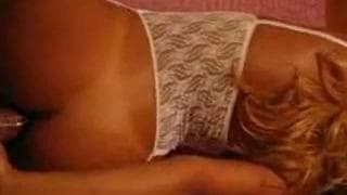 Brunetka w końcu zalicza porządny anal