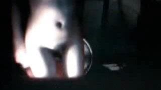 Owłosiona pizda Azjatki przed kamerą