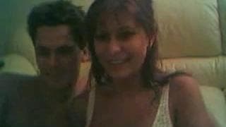 Para kręci domowe seks video na sofie