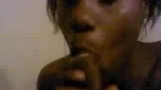 Oferuje świetne i szalone obciąganie