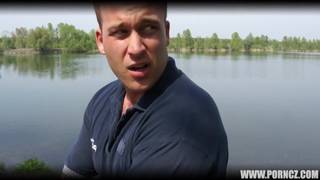 Lucie ukarana za opalanie nago