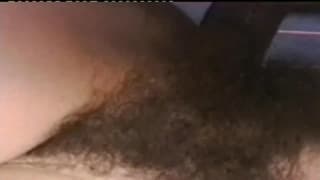 Seksi brunetka na gorącym gang bang!