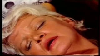 Starsze lesby w węgierskim pornosie