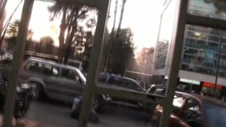 Mloda brunetka spodoba się klientowi!