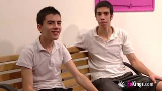 Ainara Reina w roli seksownej uczennicy Ainara Reina w roli seksownej uczennicy