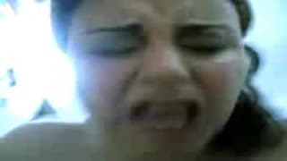 Mocno wypierdolona arabska brunetka