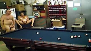 Spędzają razem czas na nagiej grze!