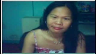 Azjatka rozbierze się dziś przed kamerą