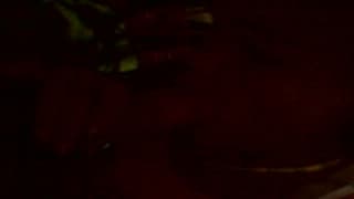 Murzynka się kutasa a potem daje mu dupy