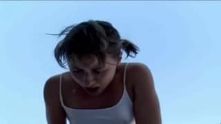 Lubi się sama masturbować a potem sikać