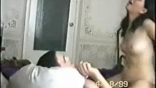 Seksowna żonka wypierdoli męża namiętnie