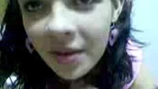 Lubi głęboko wsadzać twardego chuja!