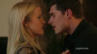 Napalona blond dziwka kocha seks bdsm