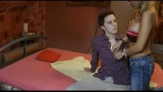 Seksu z taką cycatatą blond kocicą chce każdy!