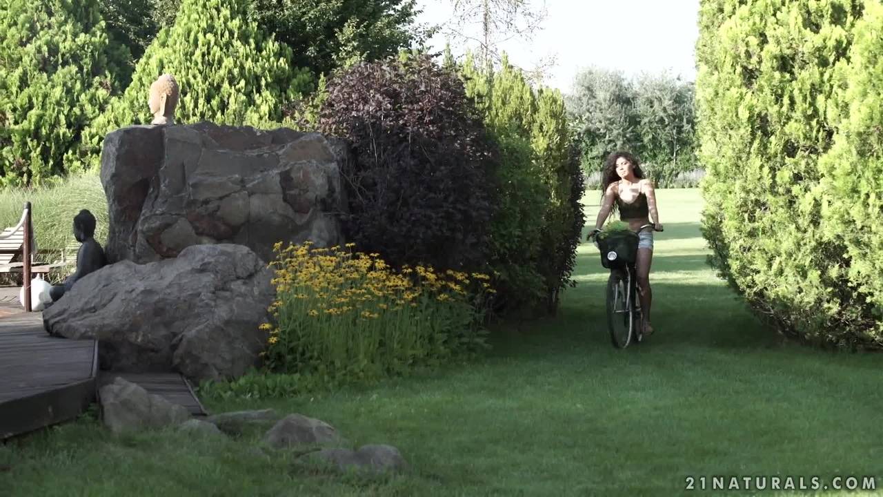 Potwierdź swoją pełnoletność