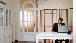 Aria Logan, perfekcyjna sekretarka szefa