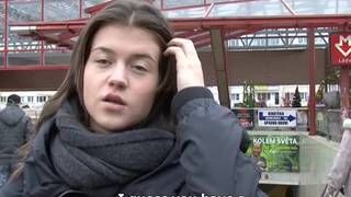 Młoda Czeszka zgadza się na obciąganie!