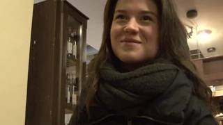 Potwierdź swoją pełnoletność