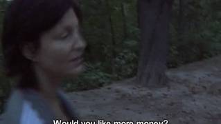 Chętnie zarobi takie łatwe pieniądze!