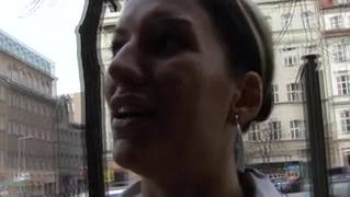 Wstydliwa dziwka lubi zapach pieniędzy